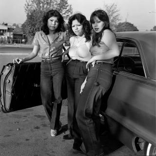 The Guardian: Janette Beckman "El Hoyo Maravilla" 