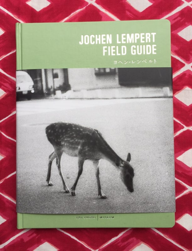Field Guide. Jochen Lempert.