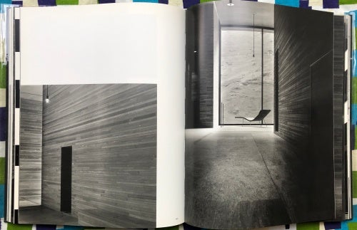 Peter Zumthor Works: Buildings and Projects 1979-1997. Helene Binet Peter Zumthor, Photographs.