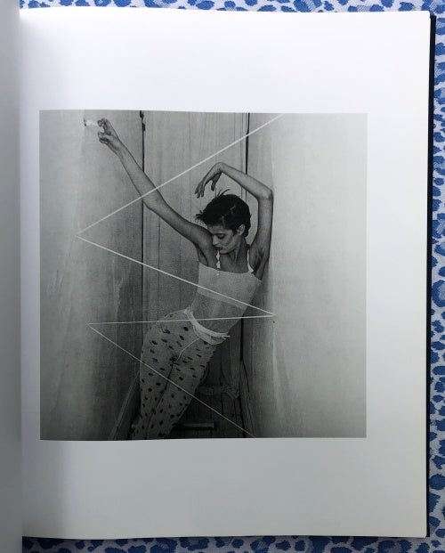 Out of the Shadows : Photographs New York City 1980-1992. Claudia Summers Marcus Leatherdale, Paul Bridgewater, Texts.