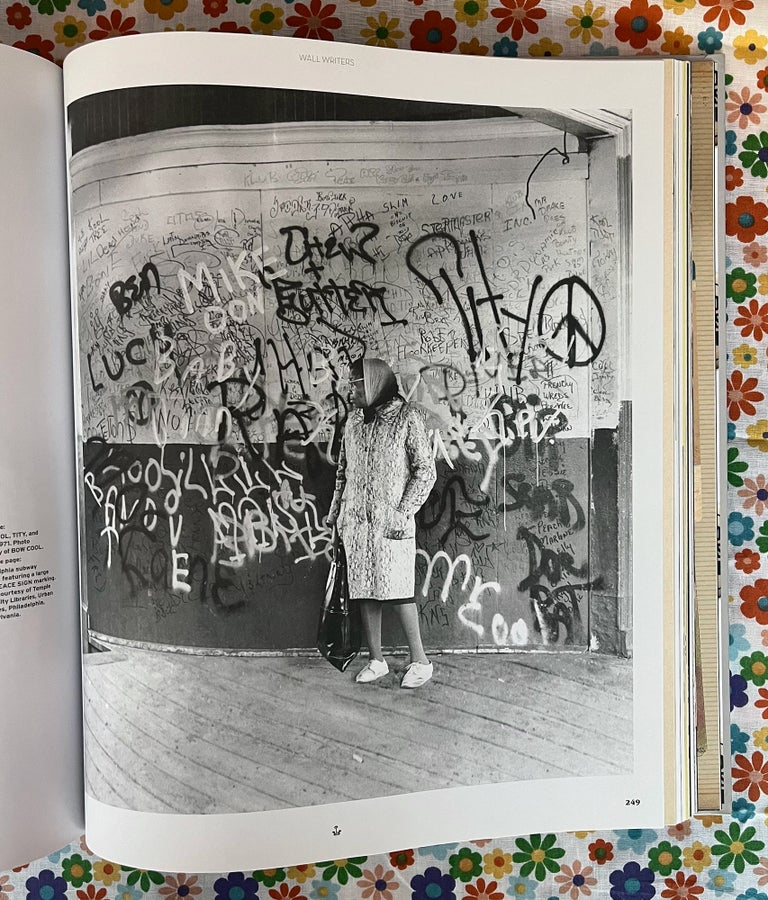 Wall Writers : Graffiti in Its Innocence. Roger Gastman.