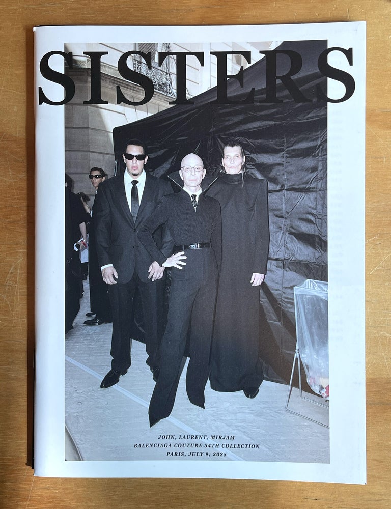 Sisters #2 : The Night Issue. Ana Steiner Danko Steiner.
