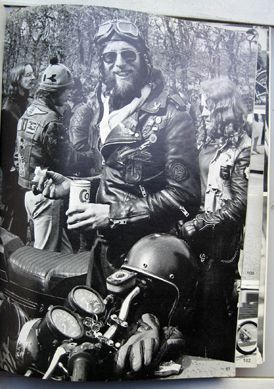 Bikers : Birth of a Modern Day Outlaw. Maz Harris.